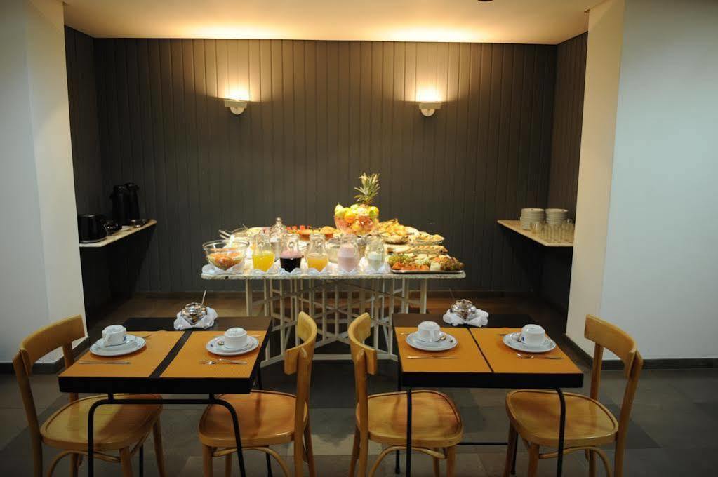 Hôtel Lido à Porto Alegre Extérieur photo